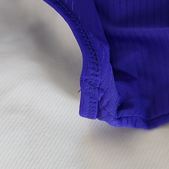 Old Navy Active Top Size: XS - Picture 12 of 16